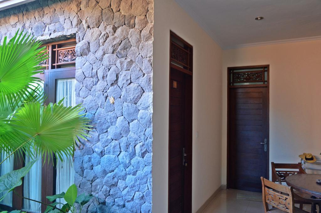 Yulia 2 Homestay Sanur Εξωτερικό φωτογραφία