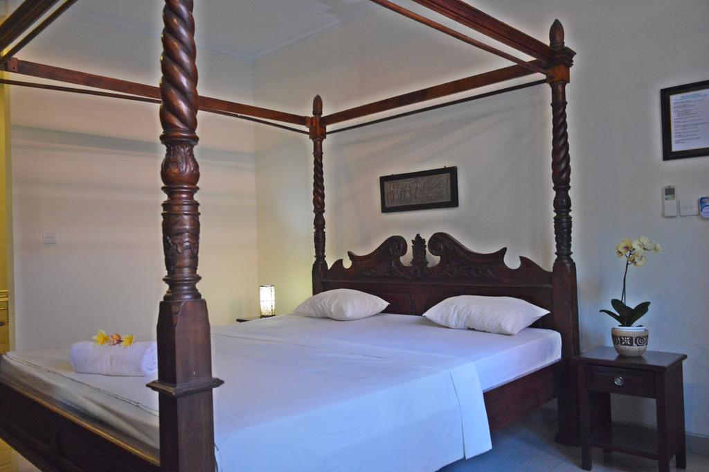 Yulia 2 Homestay Sanur Εξωτερικό φωτογραφία