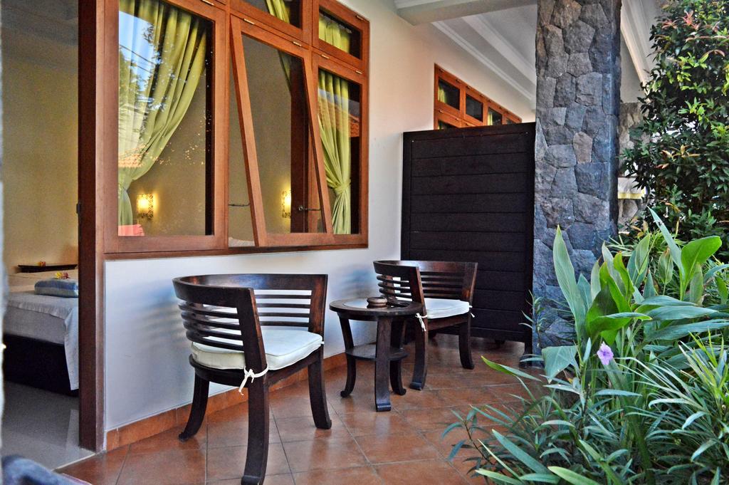 Yulia 2 Homestay Sanur Εξωτερικό φωτογραφία